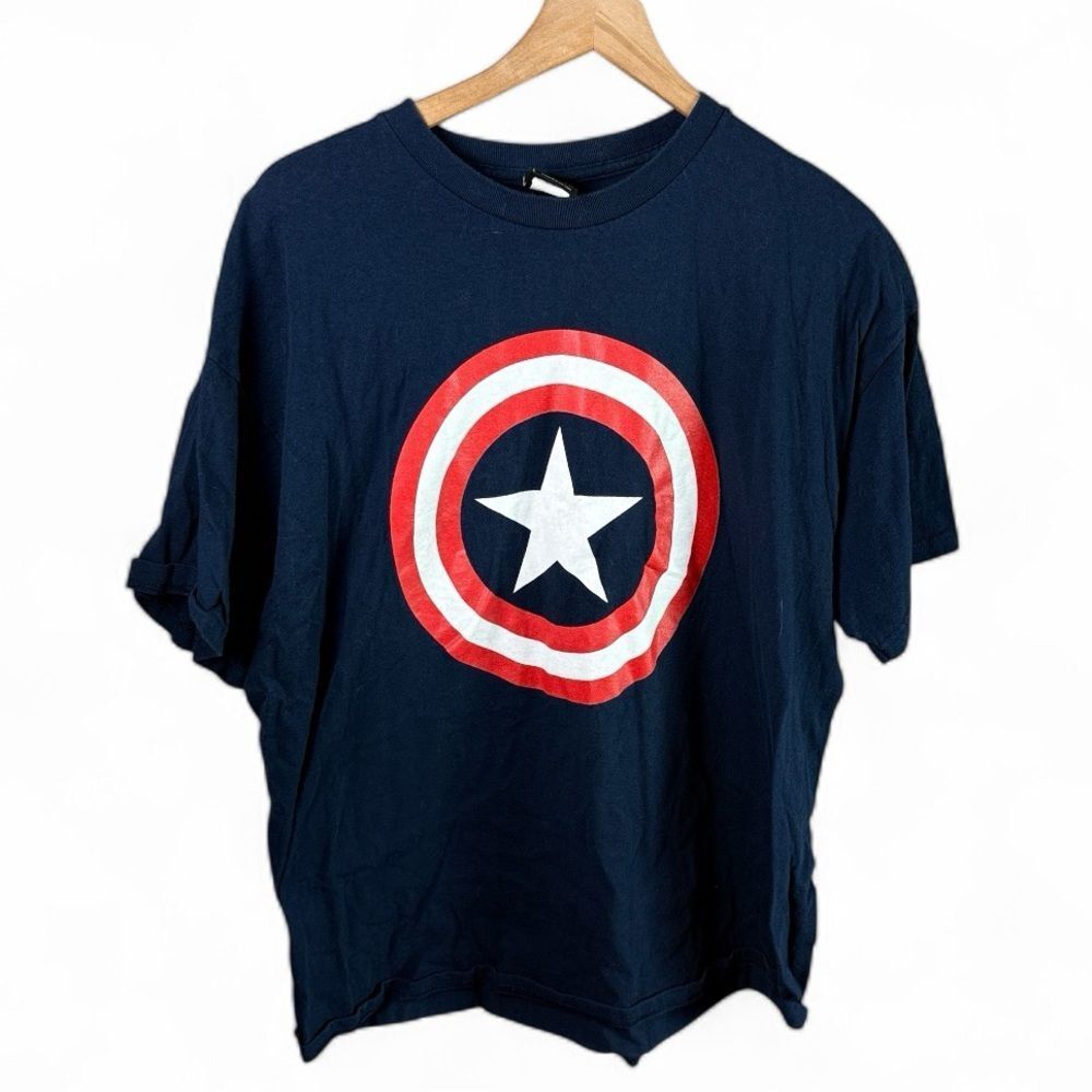 Mad Engine Marvel Comics Captain America Blue, Red & White T-Shirt
